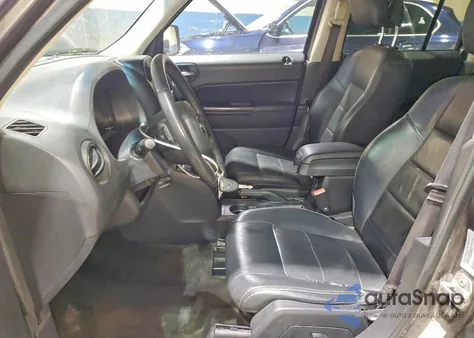 2016 Jeep Patriot Latitude z USA, uszkodzony, nr VIN 1C4NJPFA1GD731700